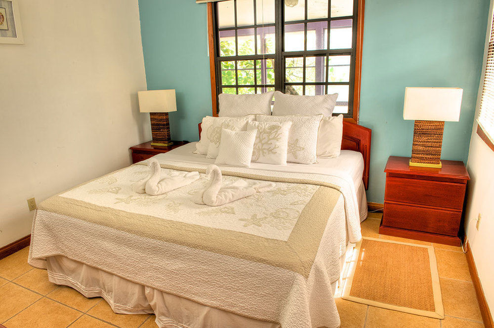 Blackbird Caye Resort Turneffe Atoll Extérieur photo